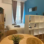 Regina Ai Navigli - Sky Tv, Wifi And Breakfast Box 아파트