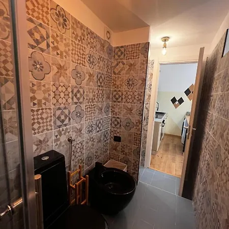 Apartmán Regina Ai Navigli - Sky Tv, Wifi And Breakfast Box