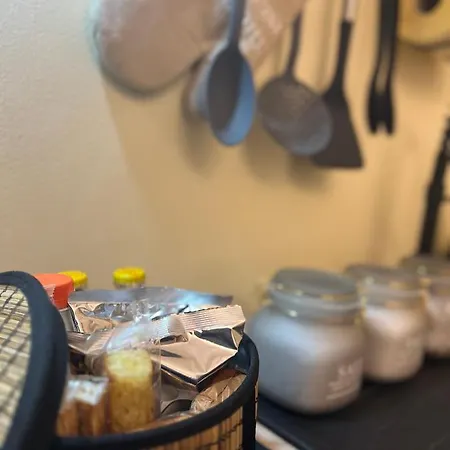 Apartmán Regina Ai Navigli - Sky Tv, Wifi And Breakfast Box Milán