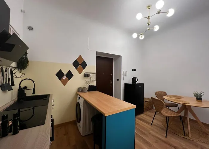 Appartamento Regina Ai Navigli - Sky Tv, Wifi And Breakfast Box