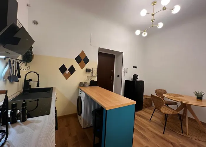 Appartamento Regina Ai Navigli - Sky Tv, Wifi And Breakfast Box *
