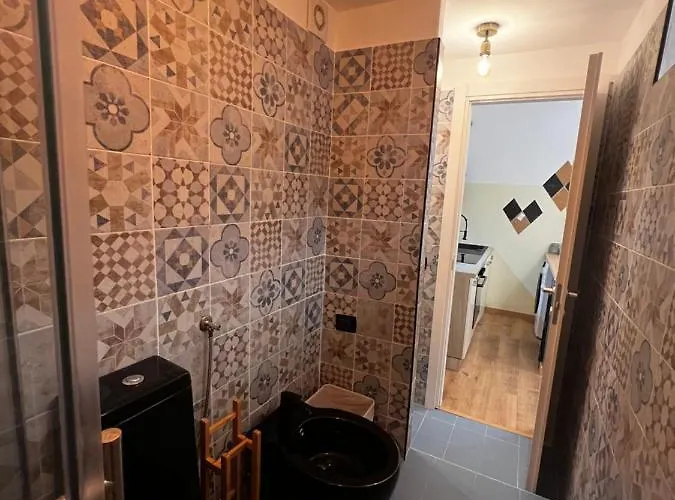 Appartamento Regina Ai Navigli - Sky Tv, Wifi And Breakfast Box