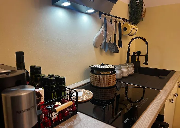 Appartamento Regina Ai Navigli - Sky Tv, Wifi And Breakfast Box *